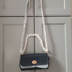 Coach navy Crossbody w-gold chain option