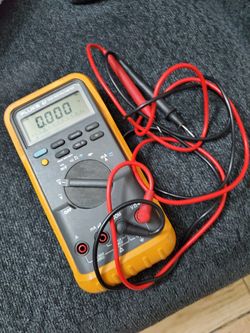Used Fluke Mutimeter