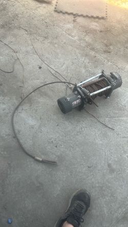 12000 pound ZXR winch