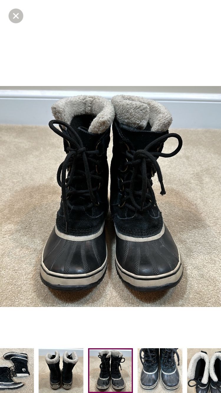 Size 6.5 Women’s Sorel Snow Boots