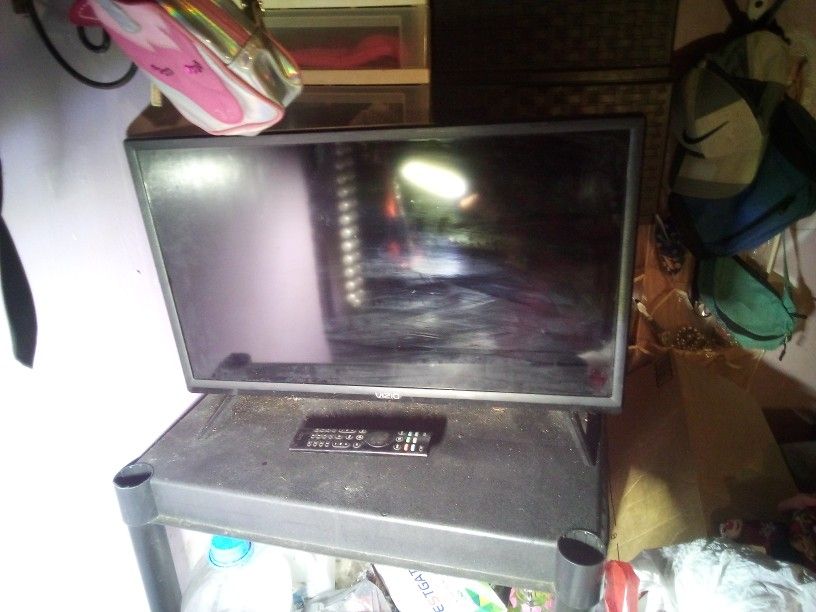VIZIO TV