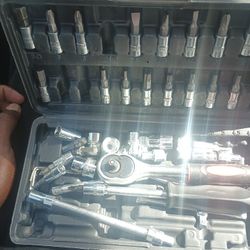 Socket Wrench Set