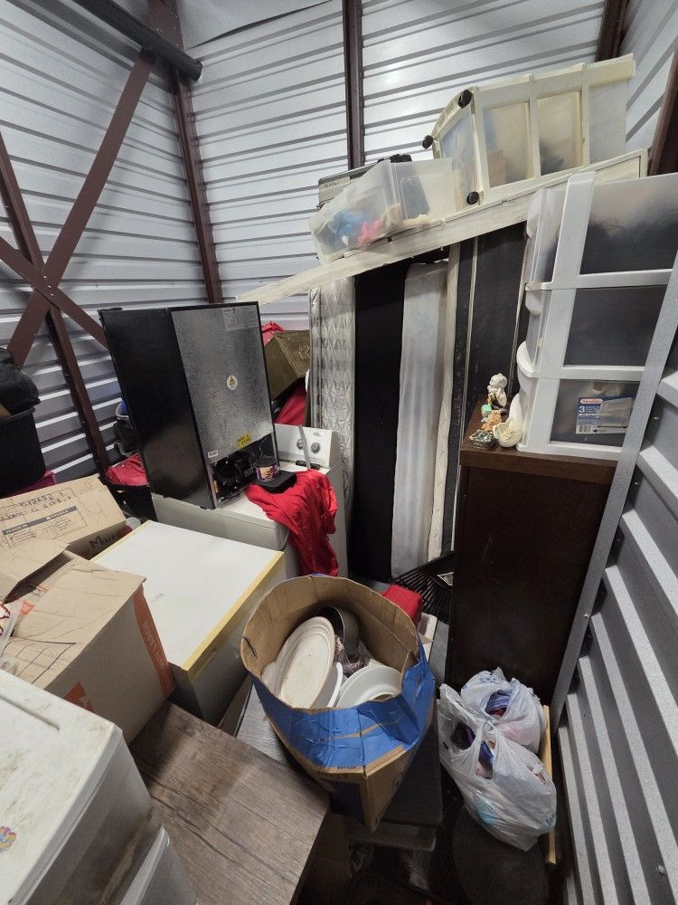 Storage Locker Clean Out