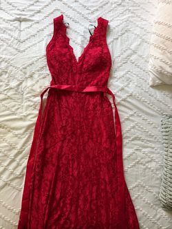 Red Lace V-Neck Homecoming Dress