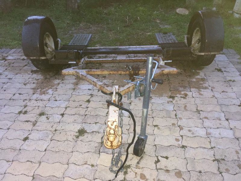 CAR DOLLY