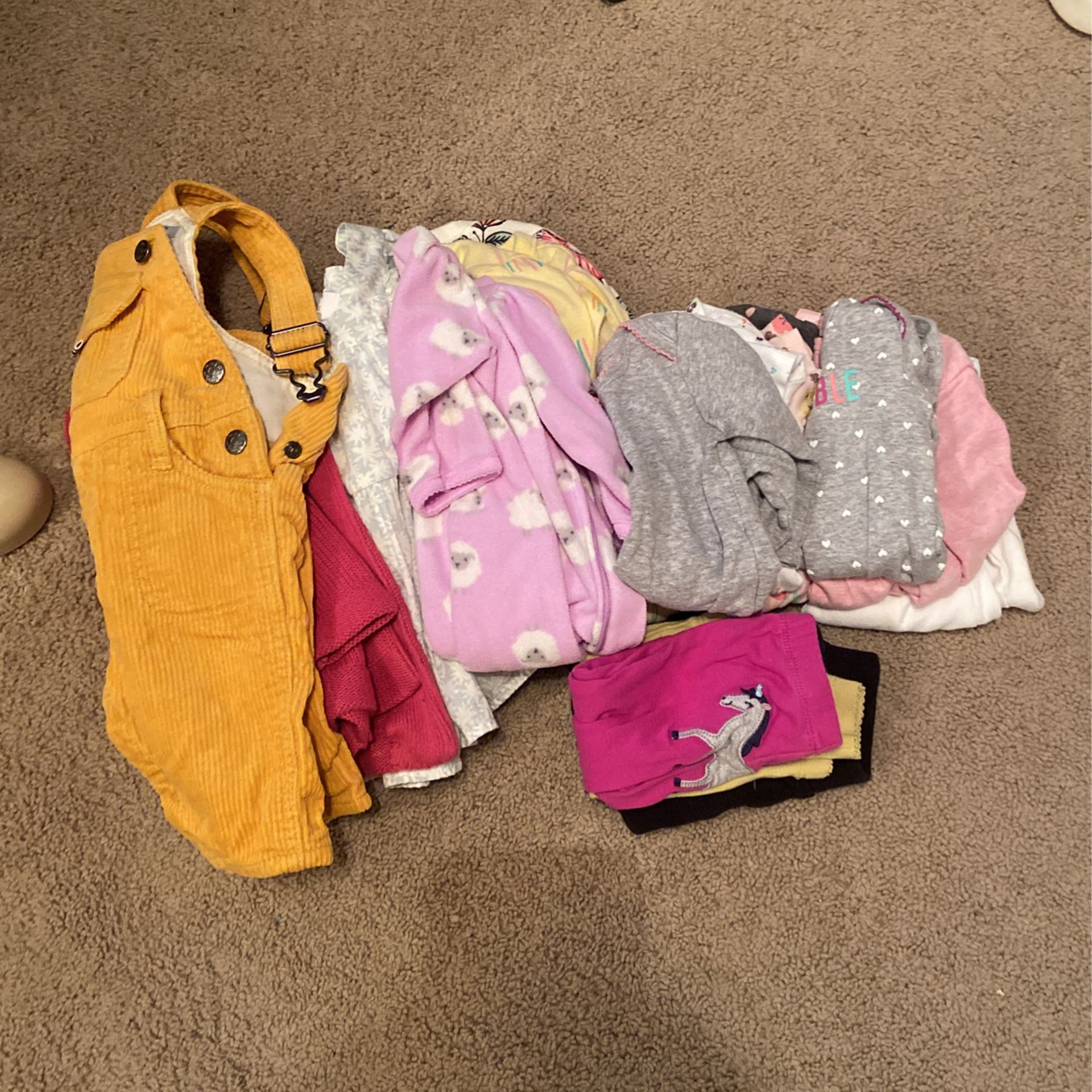 Bundle Of 3-6 Month Girl Clothes 