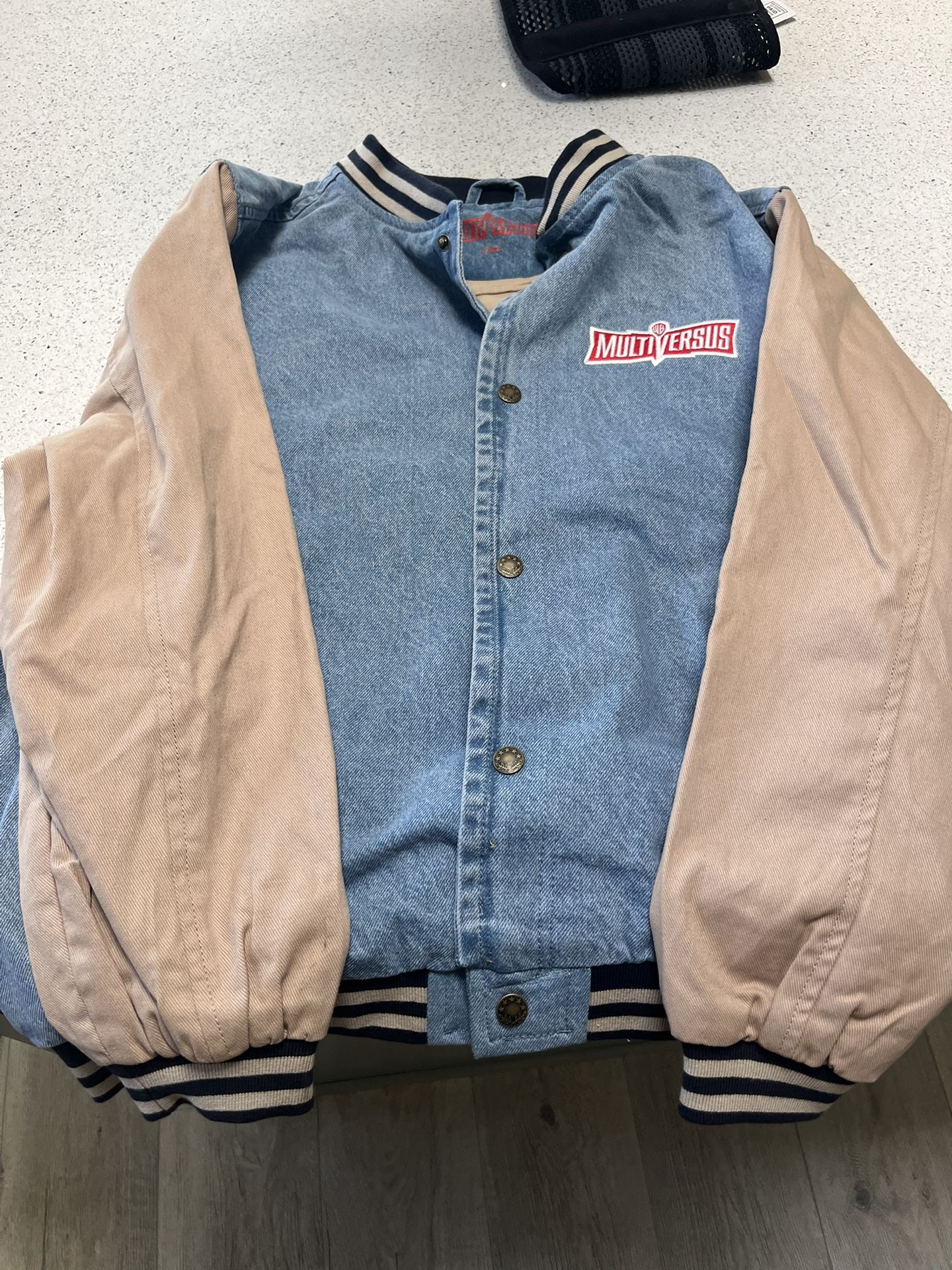Warner Brothers Multi Versus Large Denim Jacket