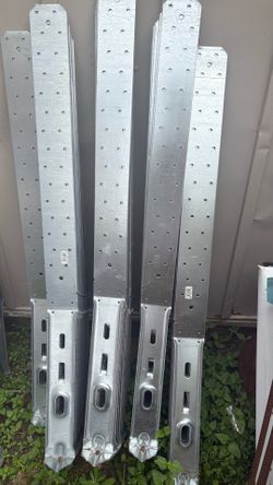 Straps tie new