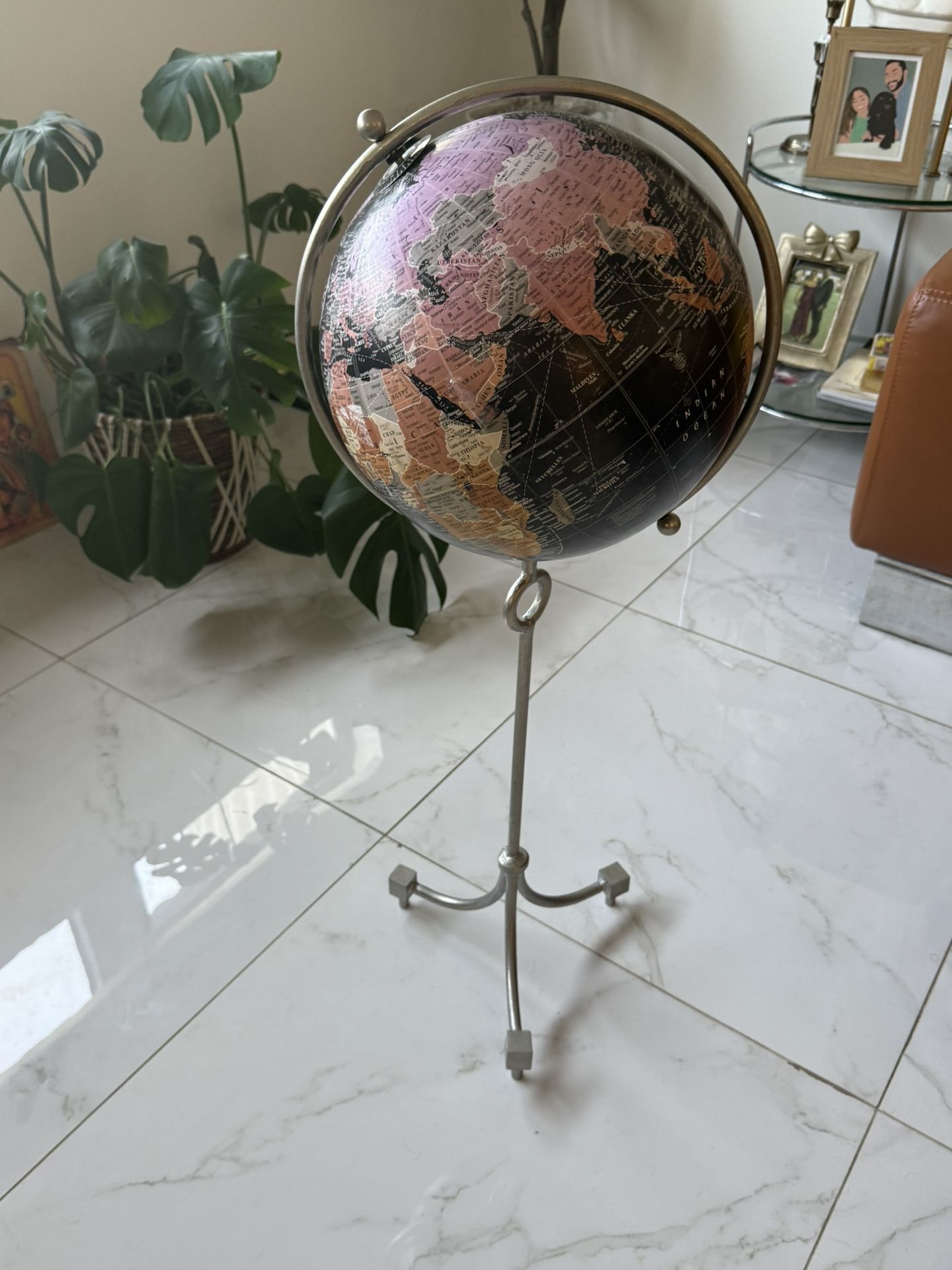 Globe