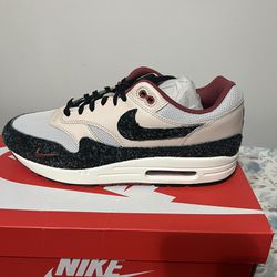 Nike Airmax One Limited Edition - Size 10.5