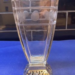 Beautiful Brighton Lacie Daisy Glass Vase With Filagree Base  