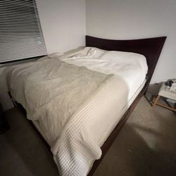 Cali King Size Bed And Frame 