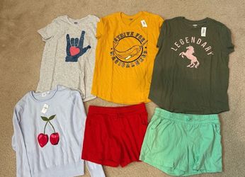 Girls tops and shorts size 14