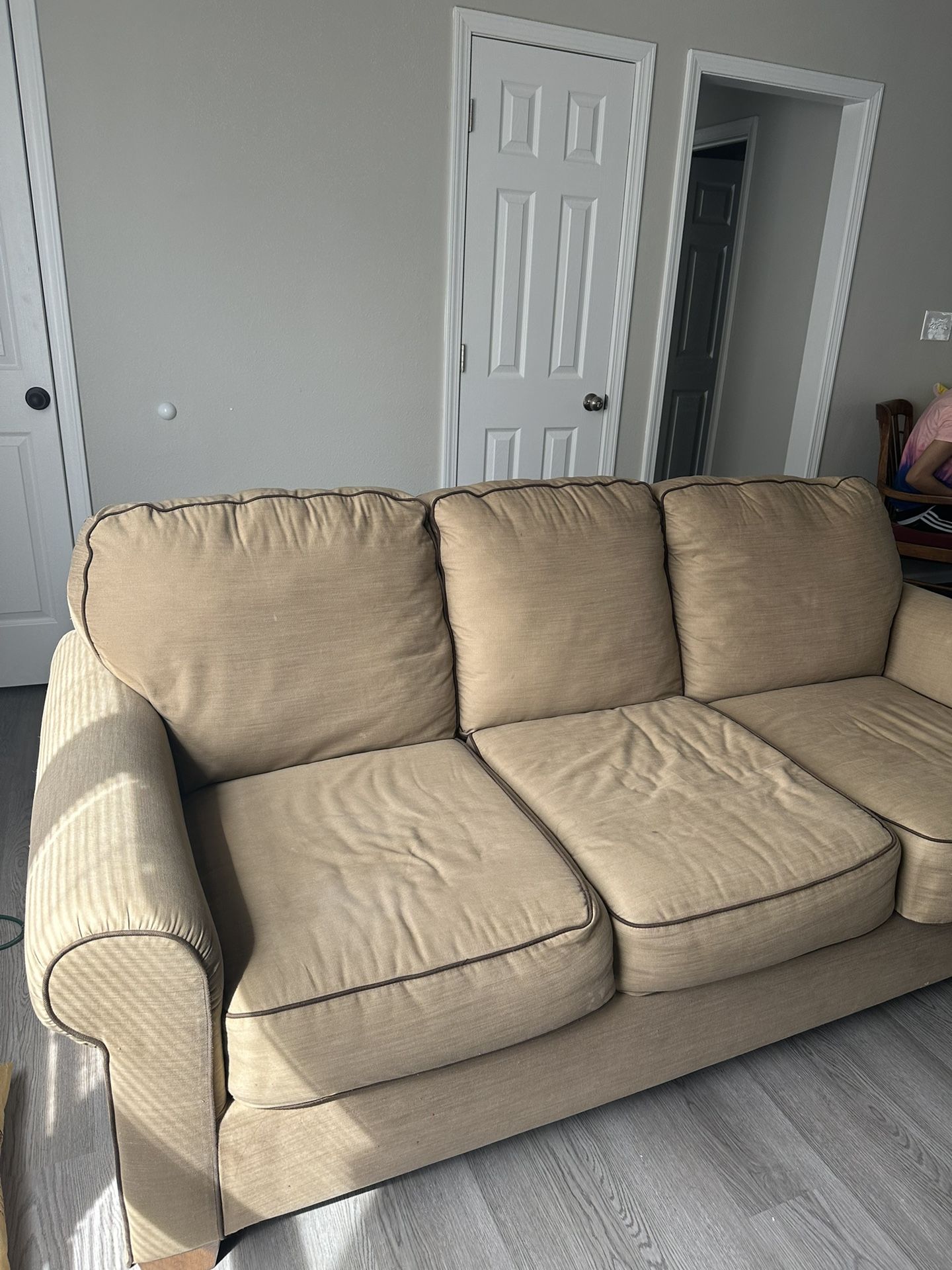 Moving out Sale - Needs To Be Gone Today