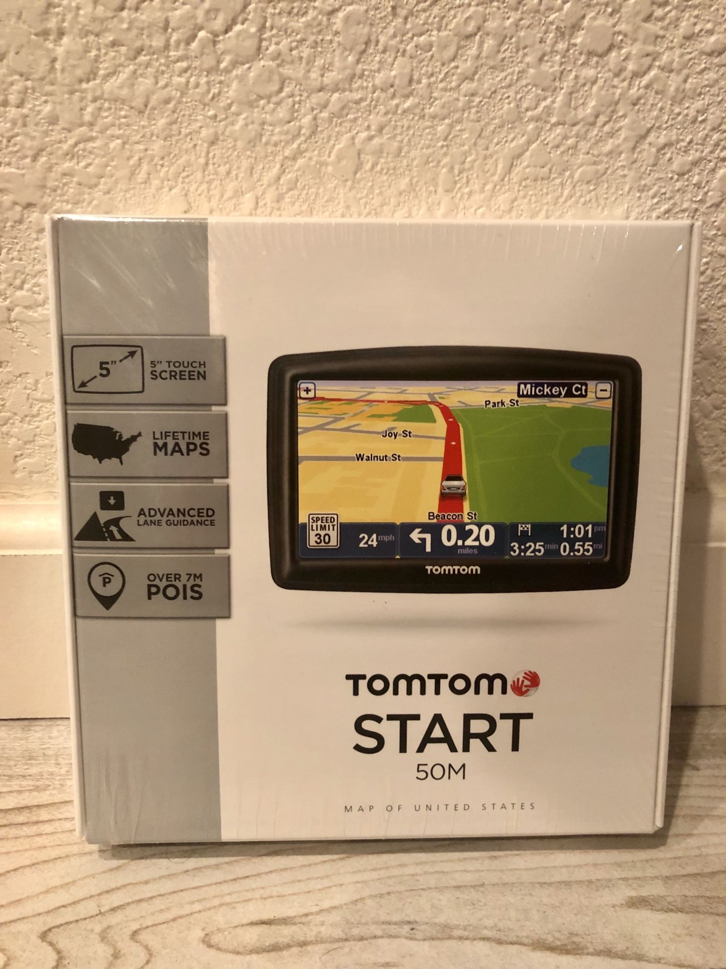 TomTom Start 50 M GPS with lifetime maps Brand New