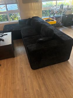 Boneless Couch brand new