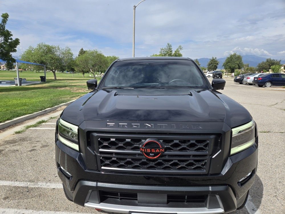 2023 Nissan Frontier