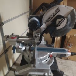 Sliding Compound Miter Saw 