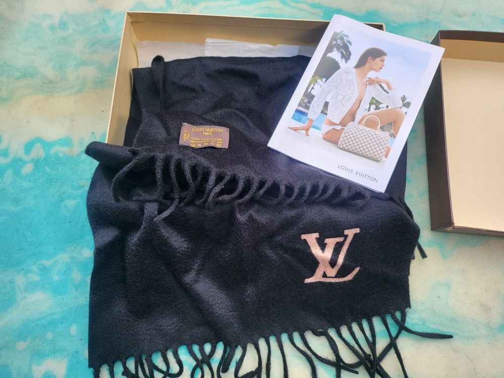 Louis Vuitton Scarf