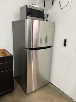 Refrigerator LG