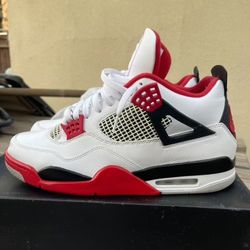 Jordan 4 Fire Red