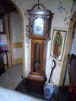 King Arthur Grandfather Clock