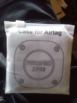 4 pack waterproof air tag case