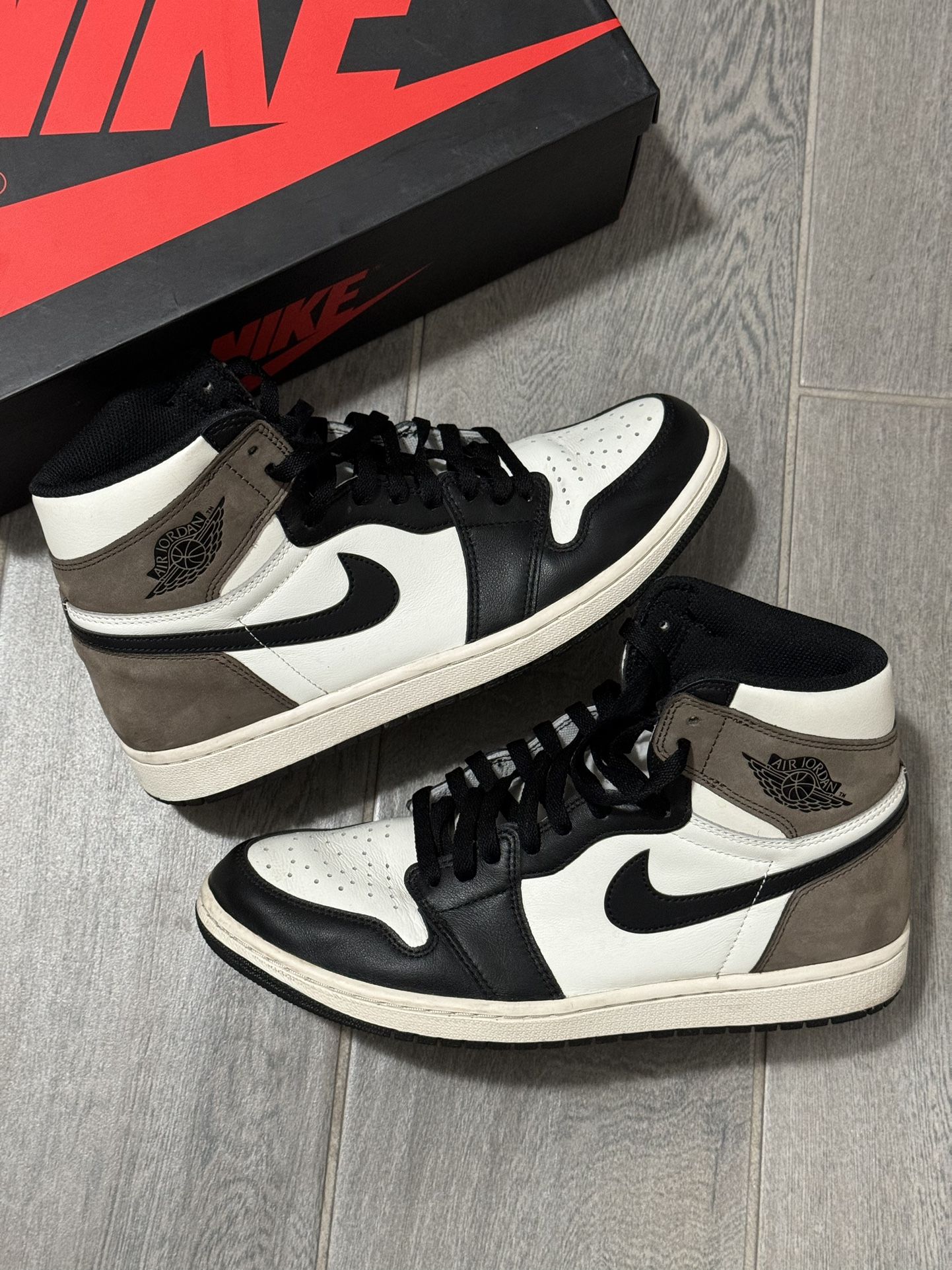 Jordan 1 High Mocha