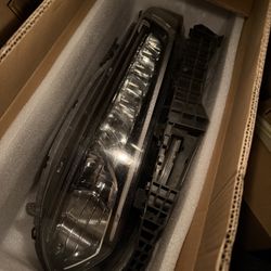 2020 Honda Accord Driver  Side Headlight 