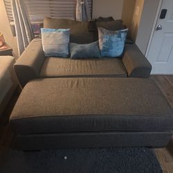 Oversized Couch Chair 