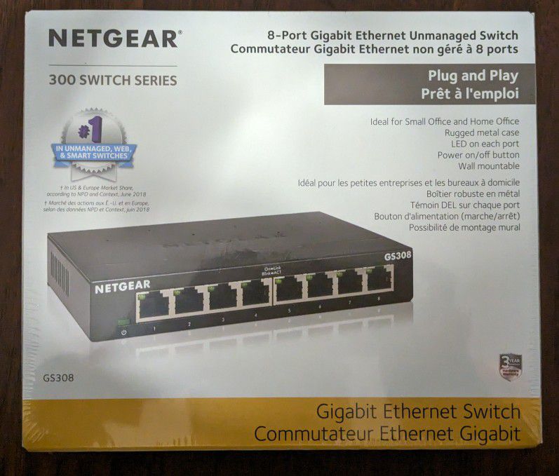 NETGEAR 8-Port Gigabit Ethernet Unmanaged Switch (GS308) - Home