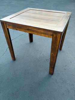 End table