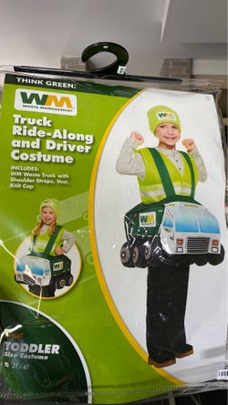 Kid’s Halloween costume (waste management)