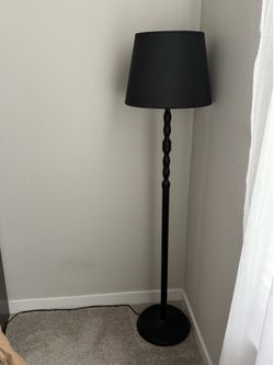 Floor lamp black color