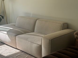 Jonathan Side Chaise Sofa – Like New