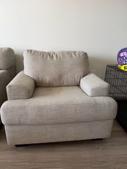 Ashley Chair