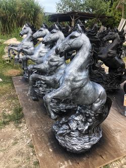 Horse statuary