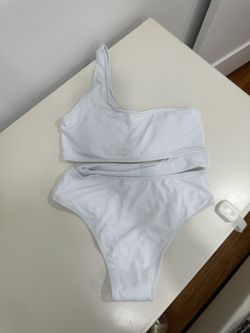 Nice Brand New Swim Set 