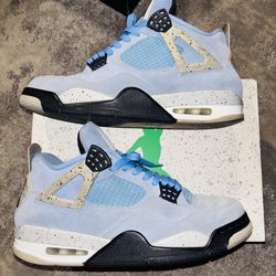 Jordan 4 UNC