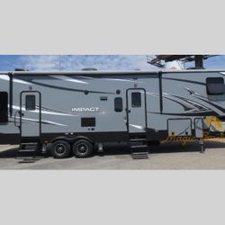 Used 2016 Keystone RV Impact M351
