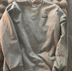 Patagonia Gray Sweatshirt 