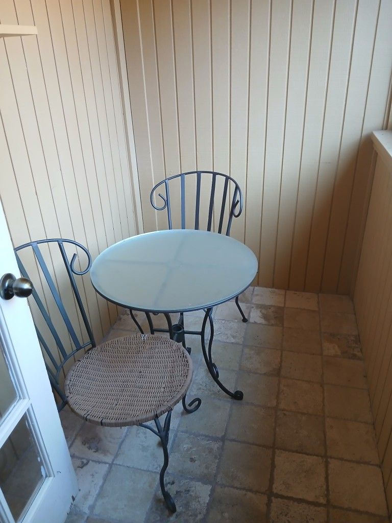 Table Set