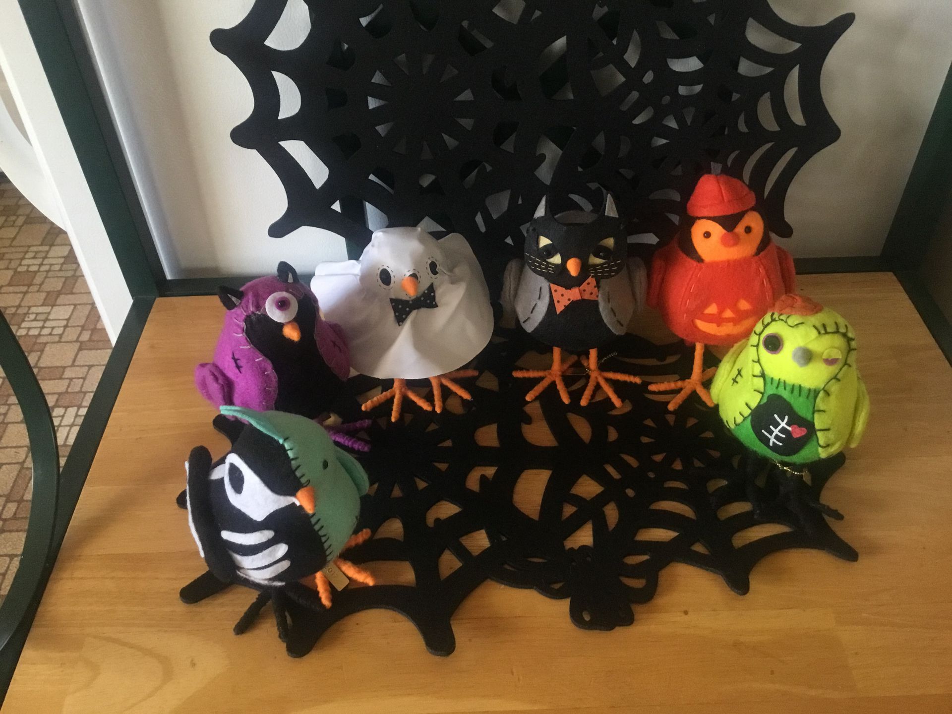 6 Halloween Birds