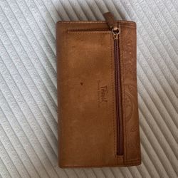 Cartera Fossil