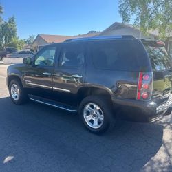 2011 Yukon Denali AWD
