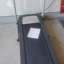Treadmill 