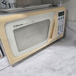 Free Microwave