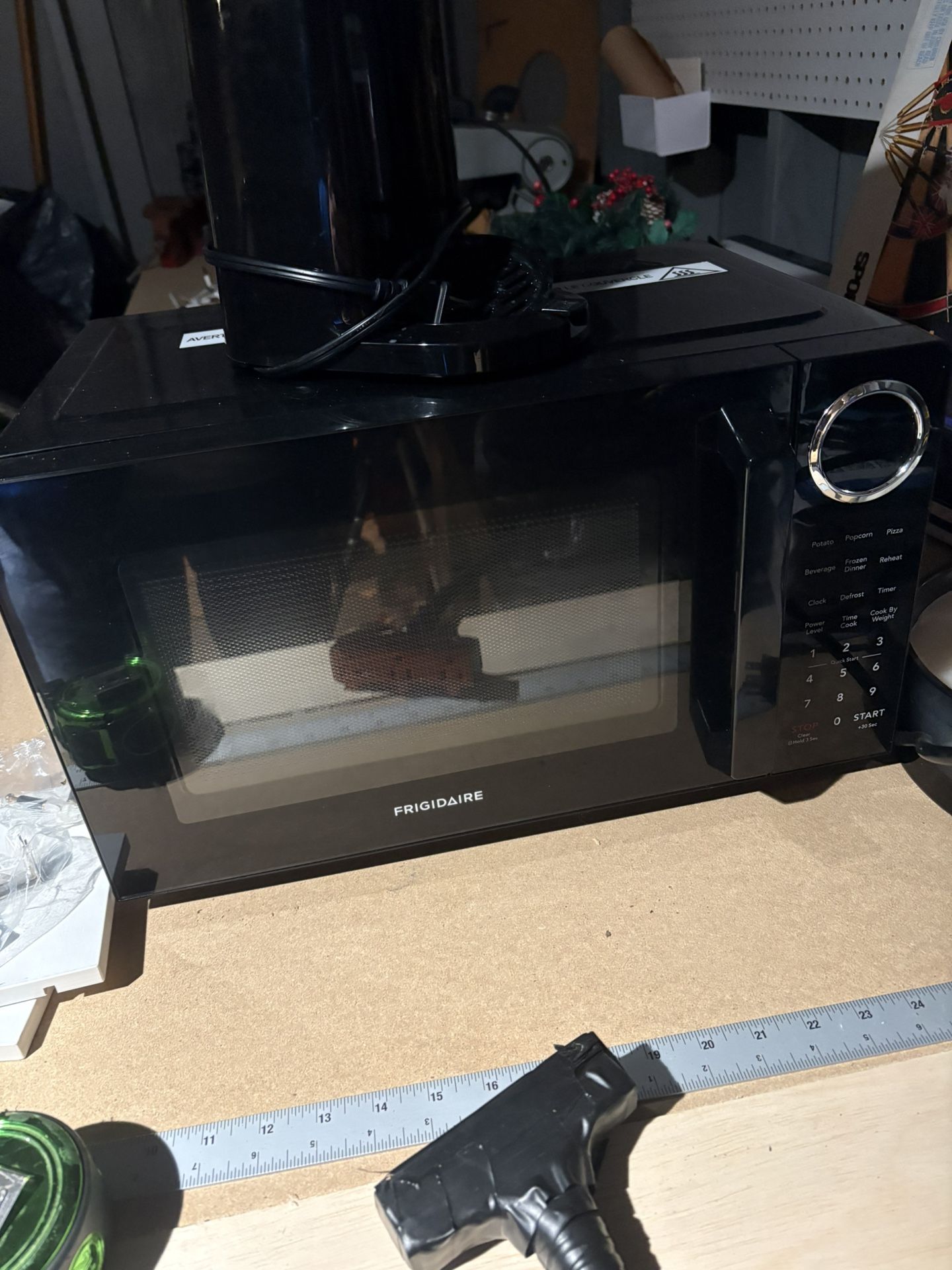 Frigidaire Microwave 