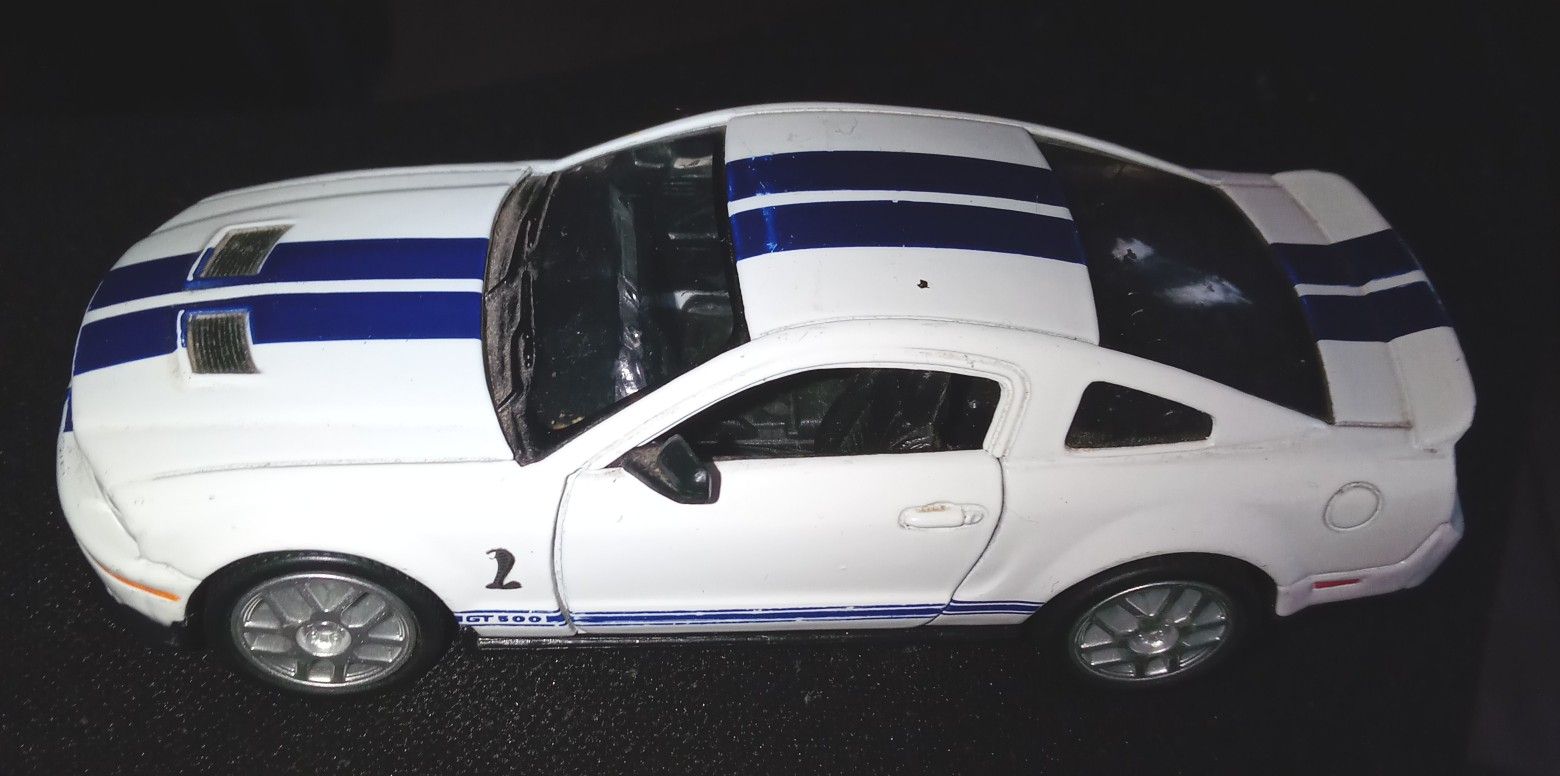 2007 Shelby GT500 - Kinsmart 1/38 scale Diecast Toy Car
