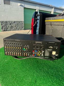 Aragon Soundstage Home Theater Preamp Processor (2000-03)
